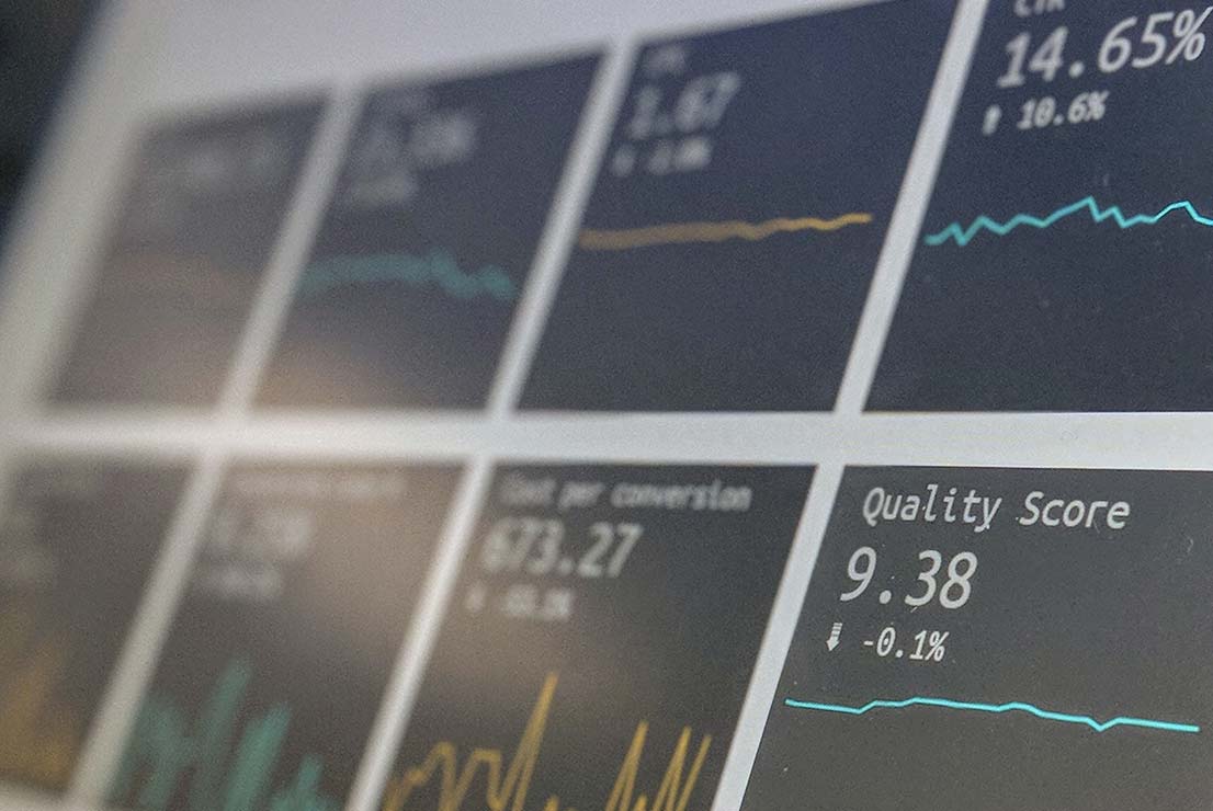 Trading Gold During War: Beginner Guide to Risk, Volatility, and Safe Trading Rules (2026)